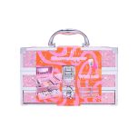 Q-KI Showstopper Vanity Case Makeup Gift Set